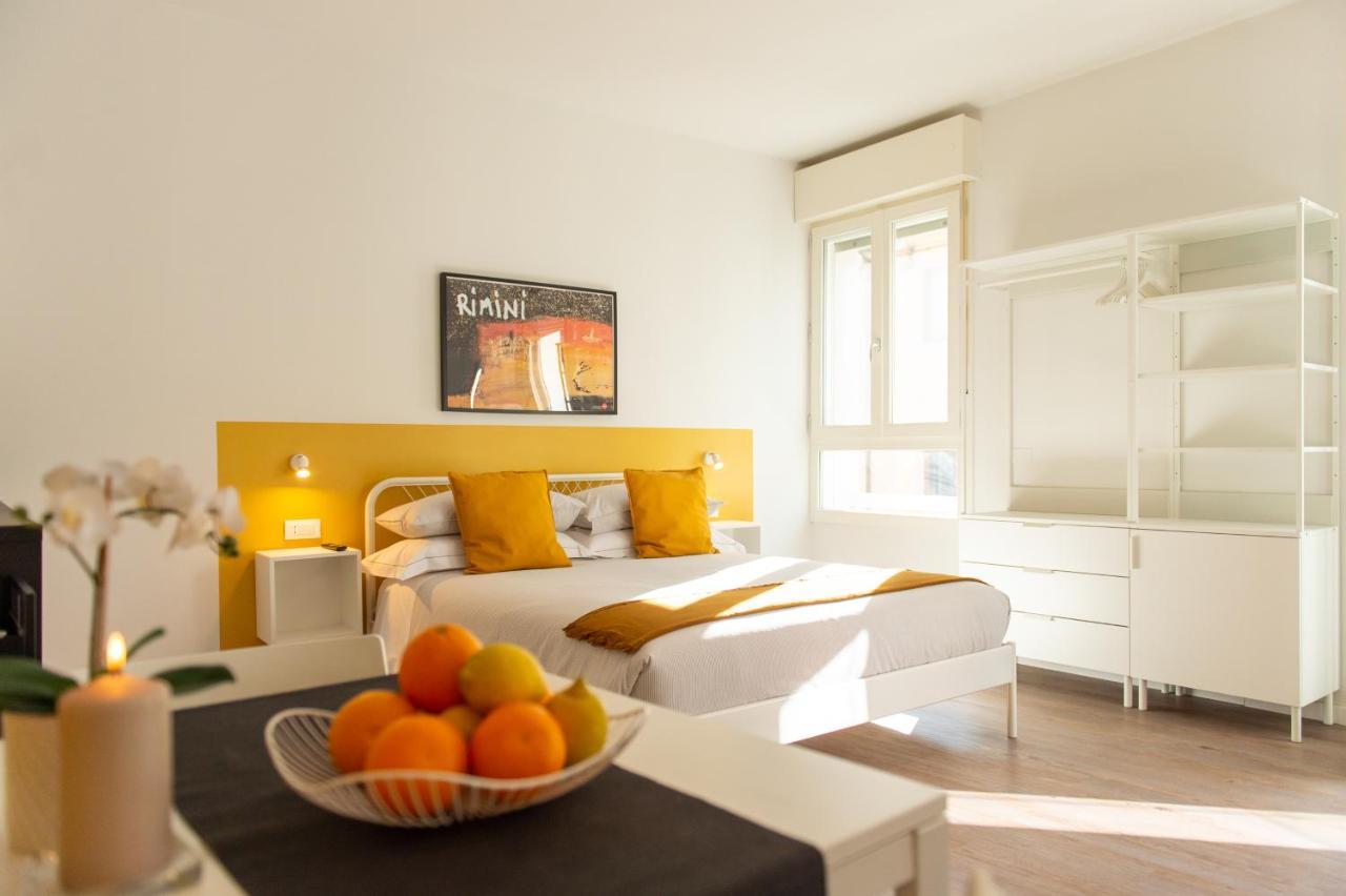 Smart & Urban Suites - Corso51 Римини Екстериор снимка