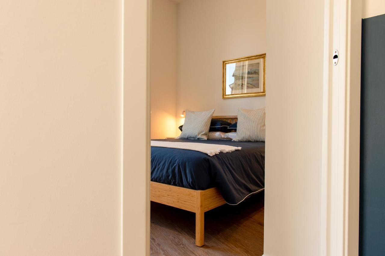 Smart & Urban Suites - Corso51 Римини Екстериор снимка