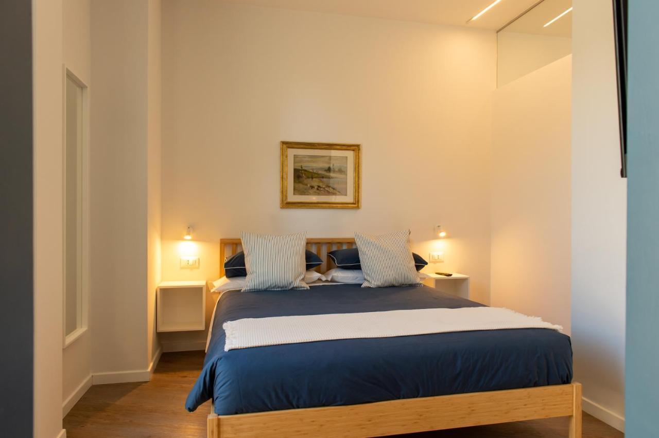 Smart & Urban Suites - Corso51 Римини Екстериор снимка