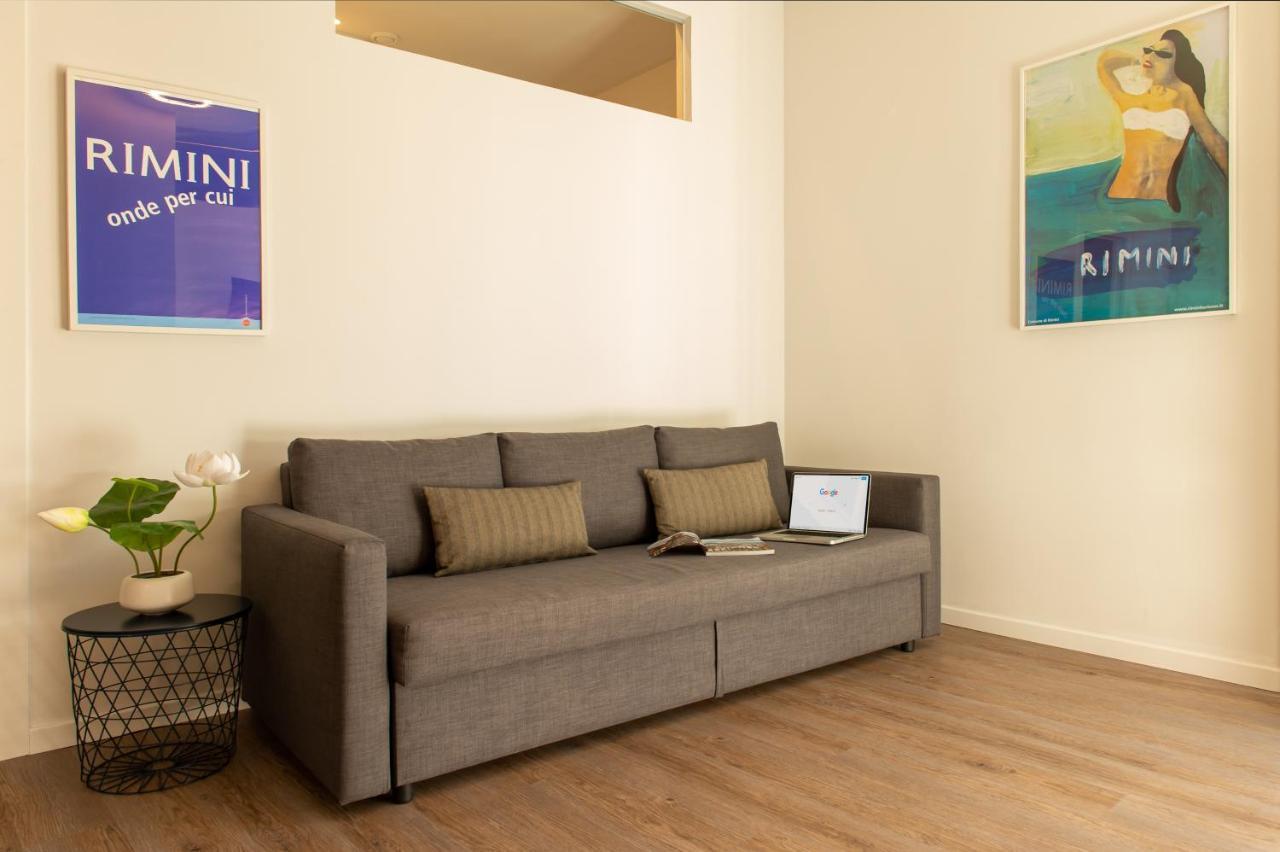 Smart & Urban Suites - Corso51 Римини Екстериор снимка