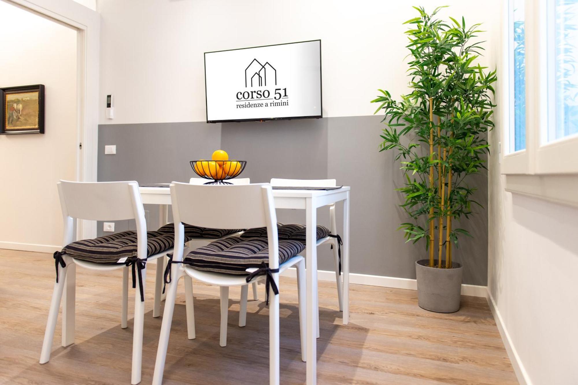 Smart & Urban Suites - Corso51 Римини Екстериор снимка