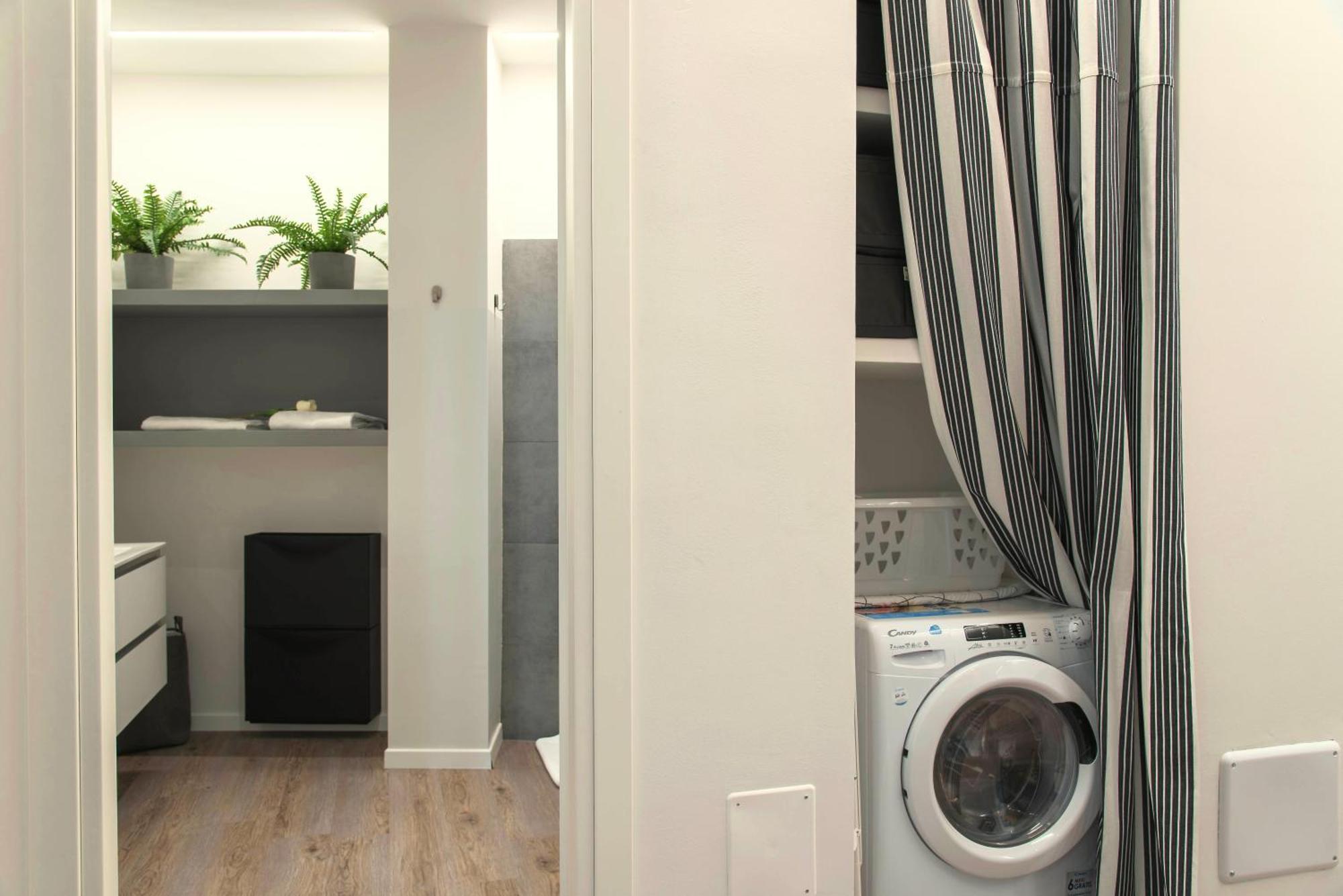 Smart & Urban Suites - Corso51 Римини Екстериор снимка